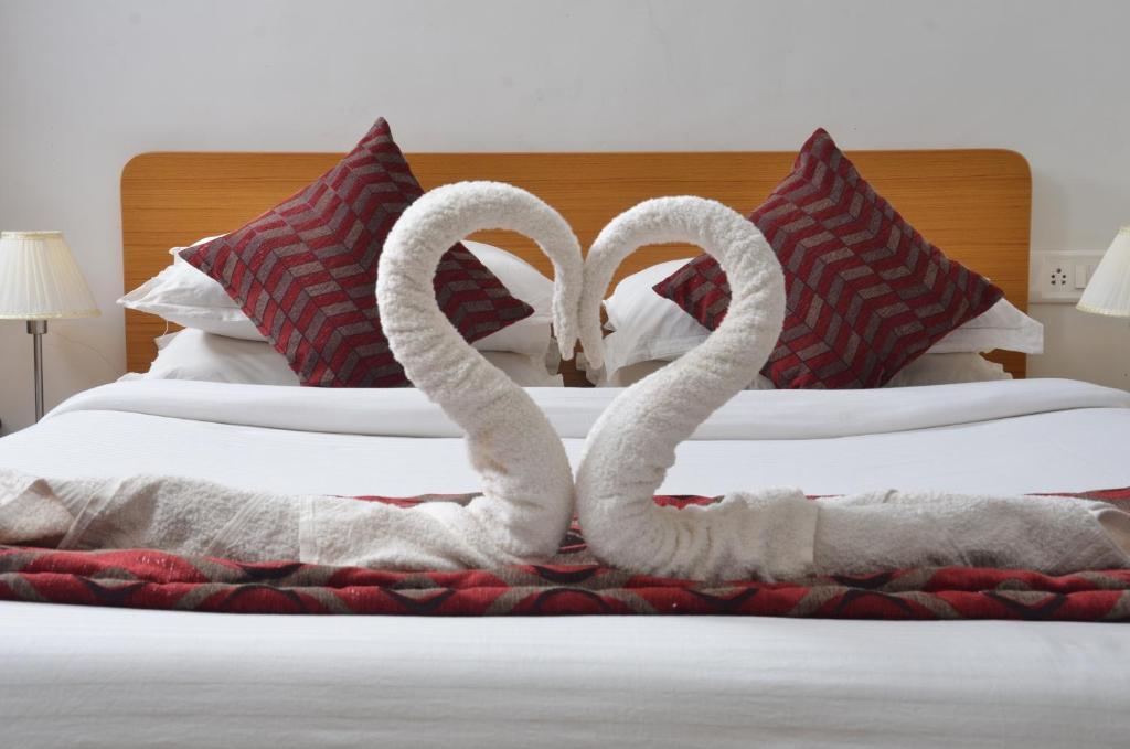 Sunkissed Plaza Hotel Calangute Room photo