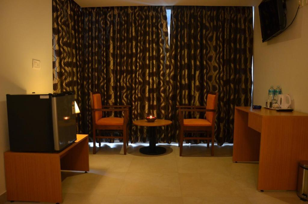 Sunkissed Plaza Hotel Calangute Room photo