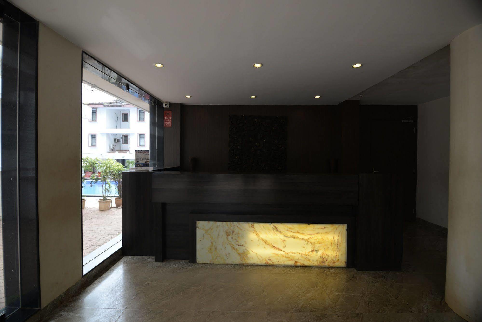 Sunkissed Plaza Hotel Calangute Exterior photo