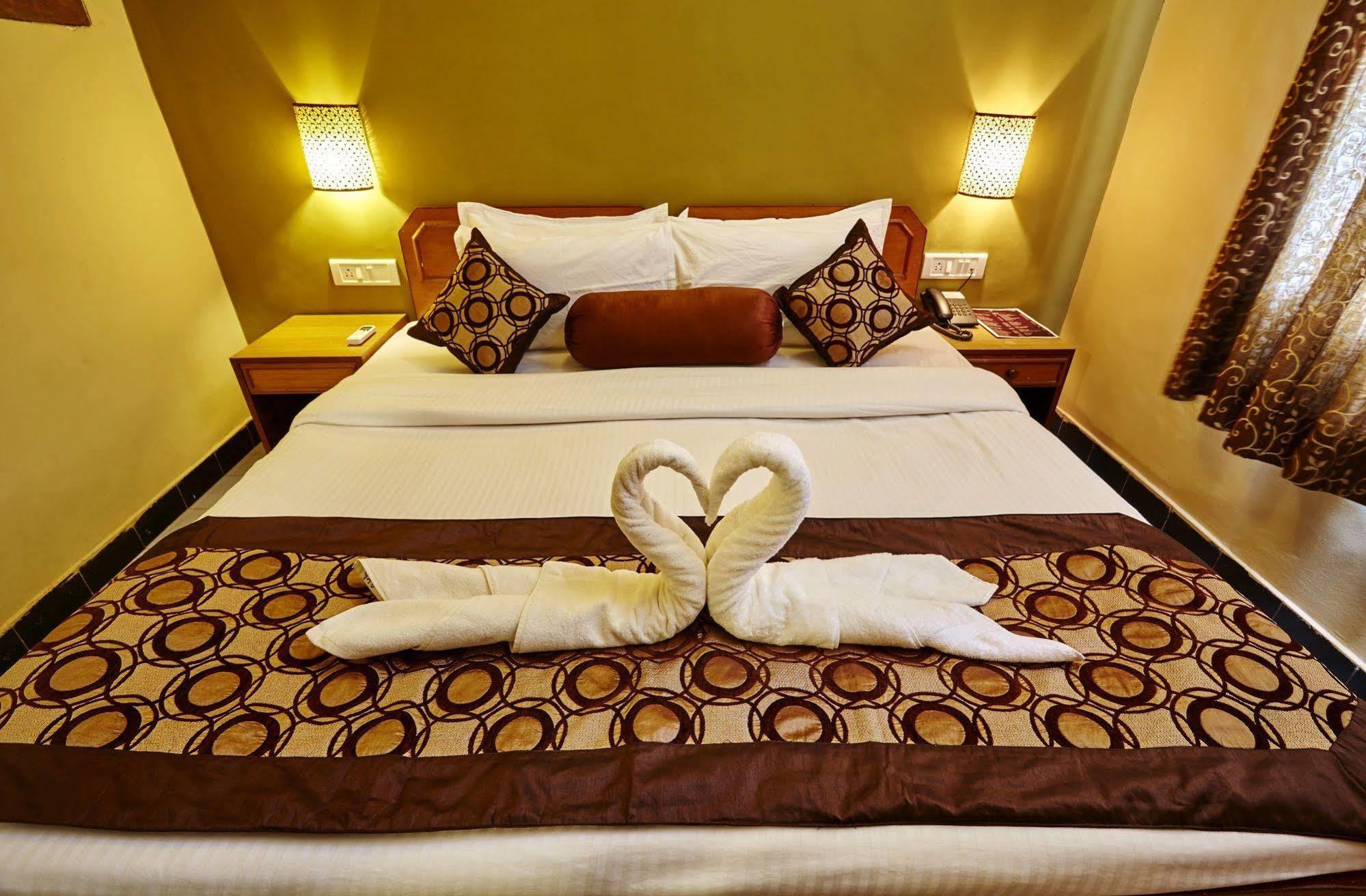 Sunkissed Plaza Hotel Calangute Exterior photo